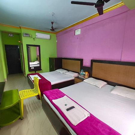 Goroomgo Samrat Palace Puri Near Sea Beach With Parking Facilities - Restaurant Available - Couple Friendly ภายนอก รูปภาพ
