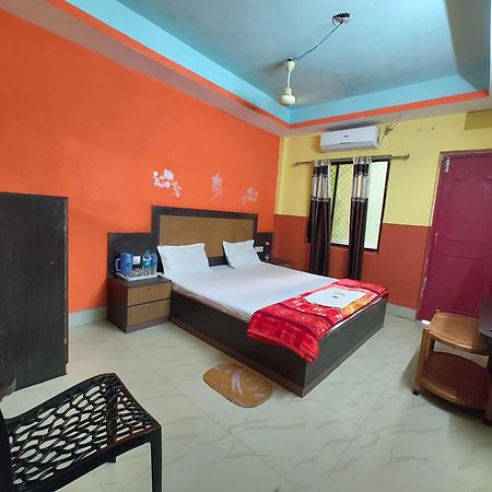Goroomgo Samrat Palace Puri Near Sea Beach With Parking Facilities - Restaurant Available - Couple Friendly ภายนอก รูปภาพ
