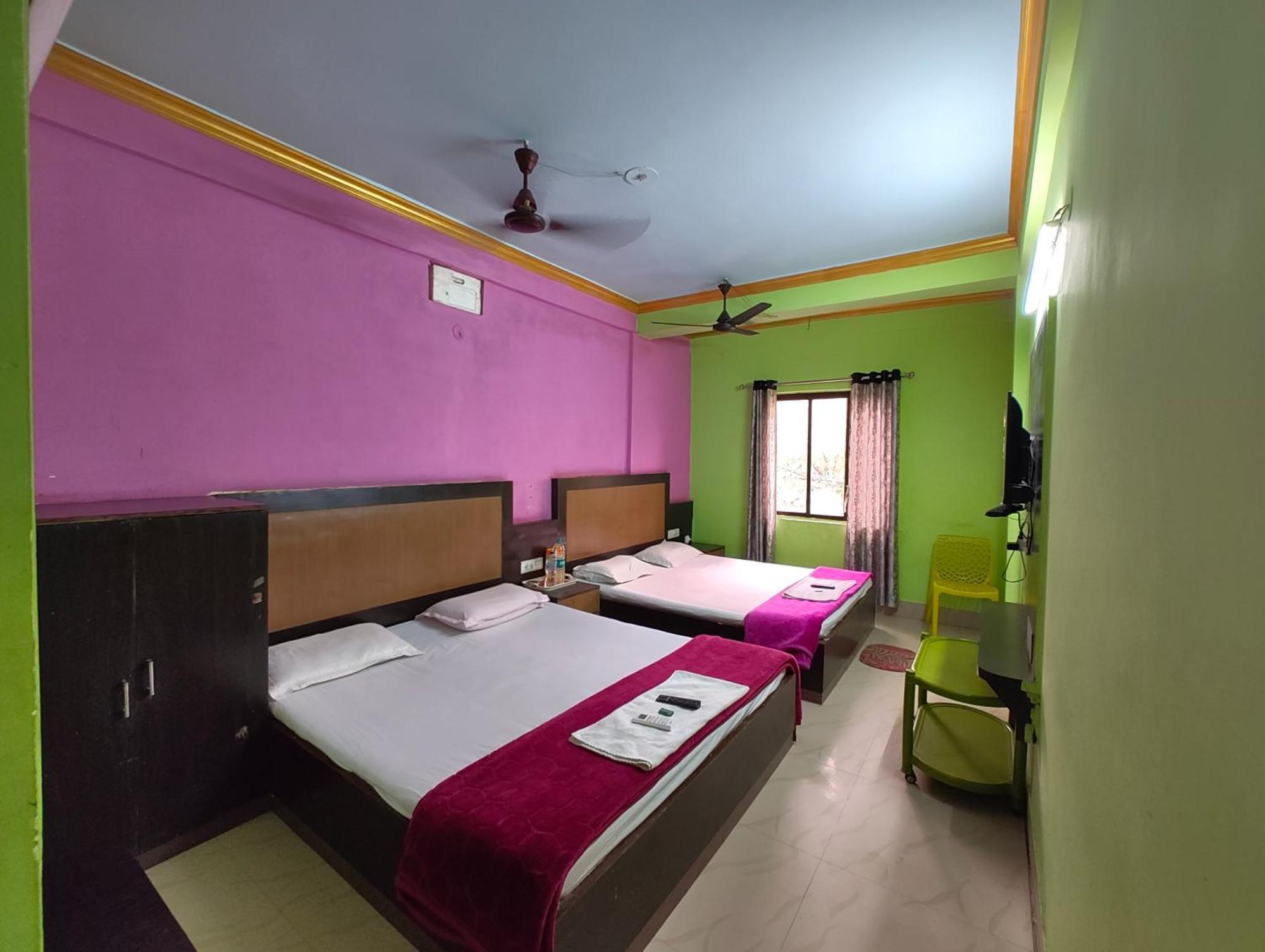 Goroomgo Samrat Palace Puri Near Sea Beach With Parking Facilities - Restaurant Available - Couple Friendly ภายนอก รูปภาพ