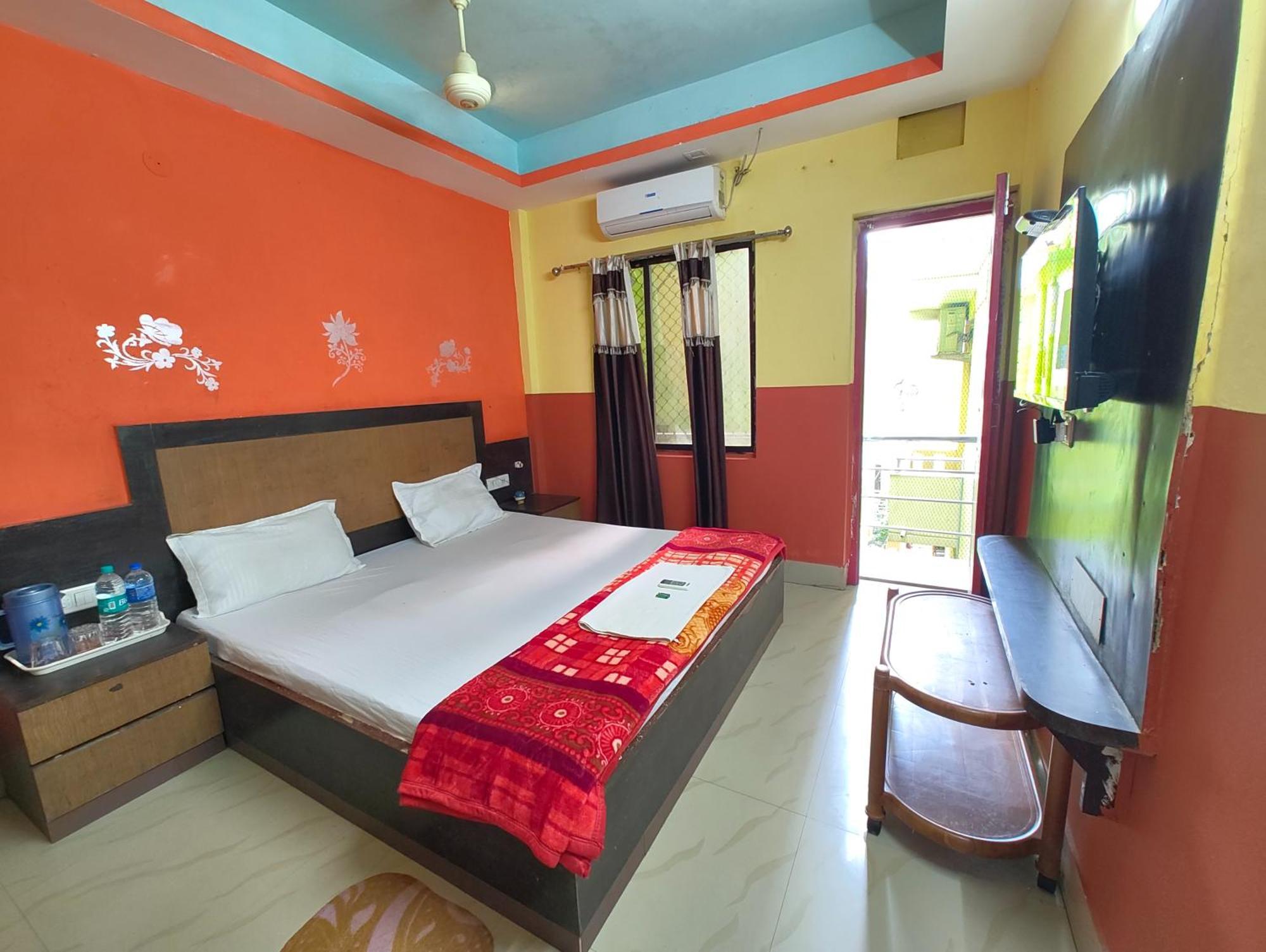 Goroomgo Samrat Palace Puri Near Sea Beach With Parking Facilities - Restaurant Available - Couple Friendly ภายนอก รูปภาพ