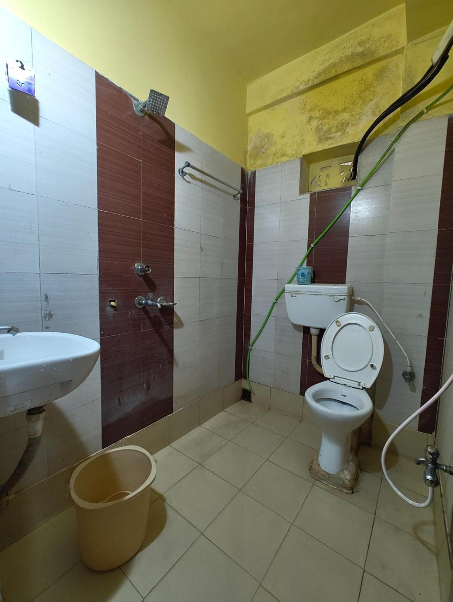 Goroomgo Samrat Palace Puri Near Sea Beach With Parking Facilities - Restaurant Available - Couple Friendly ภายนอก รูปภาพ