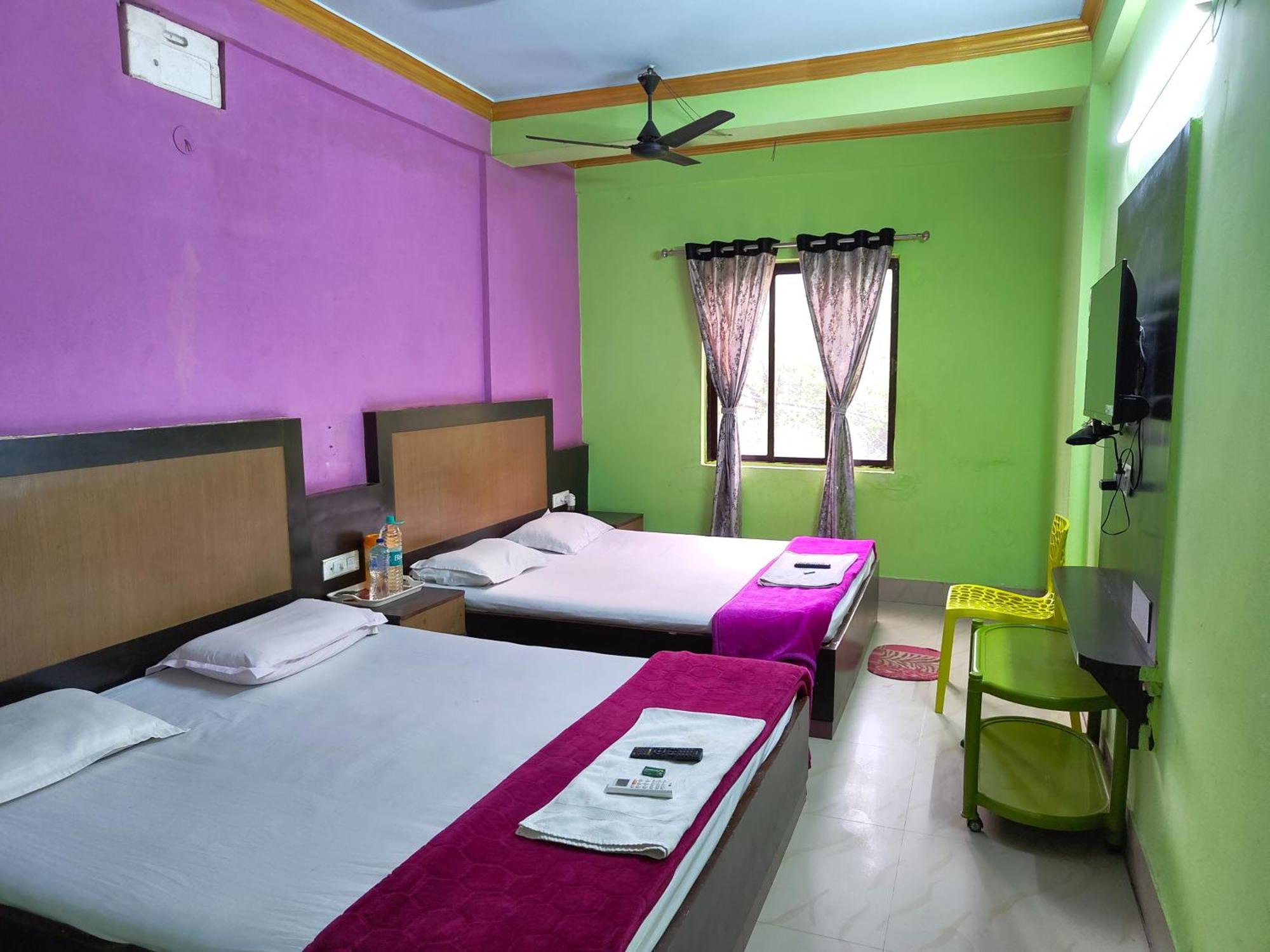 Goroomgo Samrat Palace Puri Near Sea Beach With Parking Facilities - Restaurant Available - Couple Friendly ภายนอก รูปภาพ