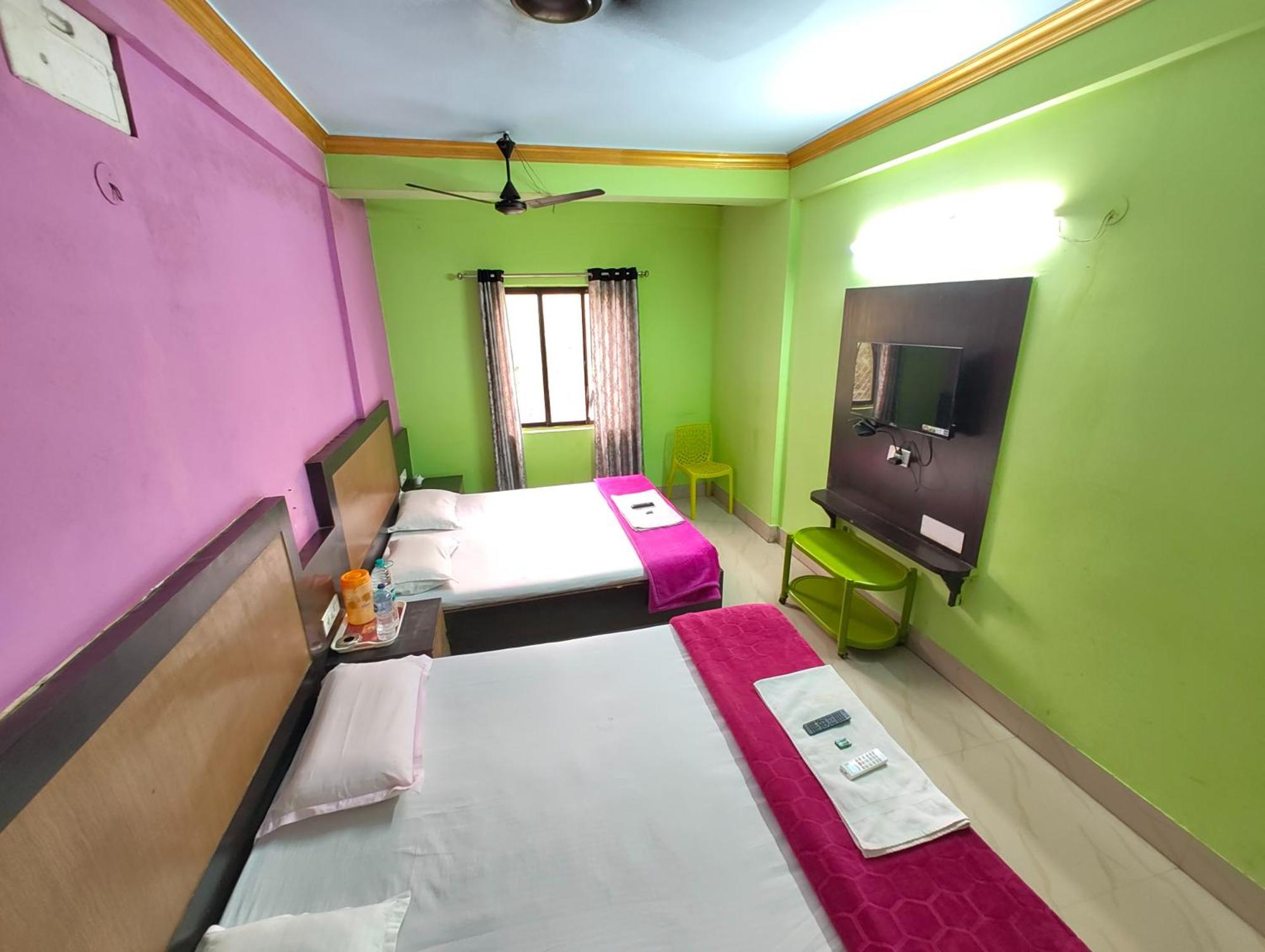 Goroomgo Samrat Palace Puri Near Sea Beach With Parking Facilities - Restaurant Available - Couple Friendly ภายนอก รูปภาพ