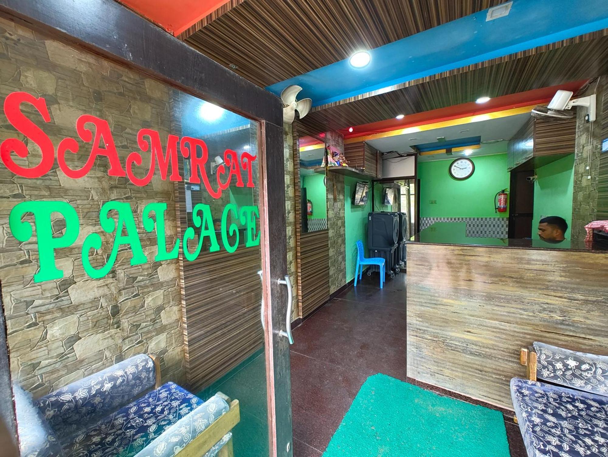 Goroomgo Samrat Palace Puri Near Sea Beach With Parking Facilities - Restaurant Available - Couple Friendly ภายนอก รูปภาพ